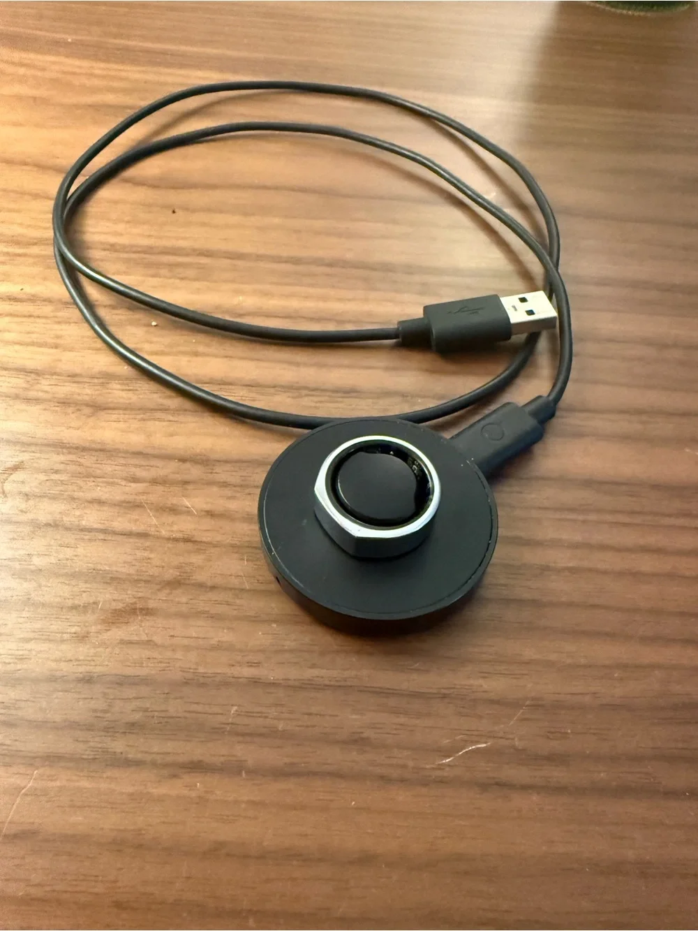 Oura Ring 3  - Silver with Charging Dock